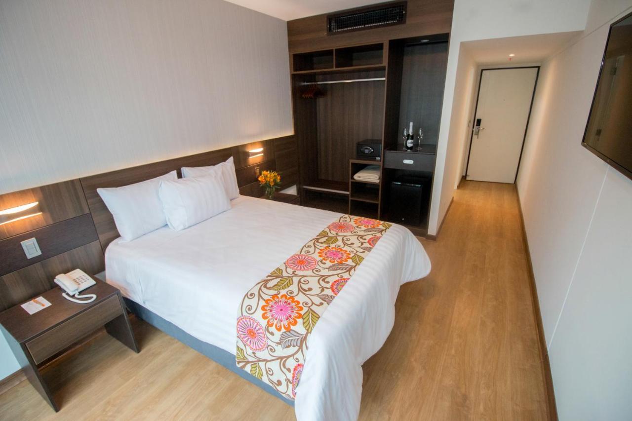 Hotel Britania Crystal Collection 3*