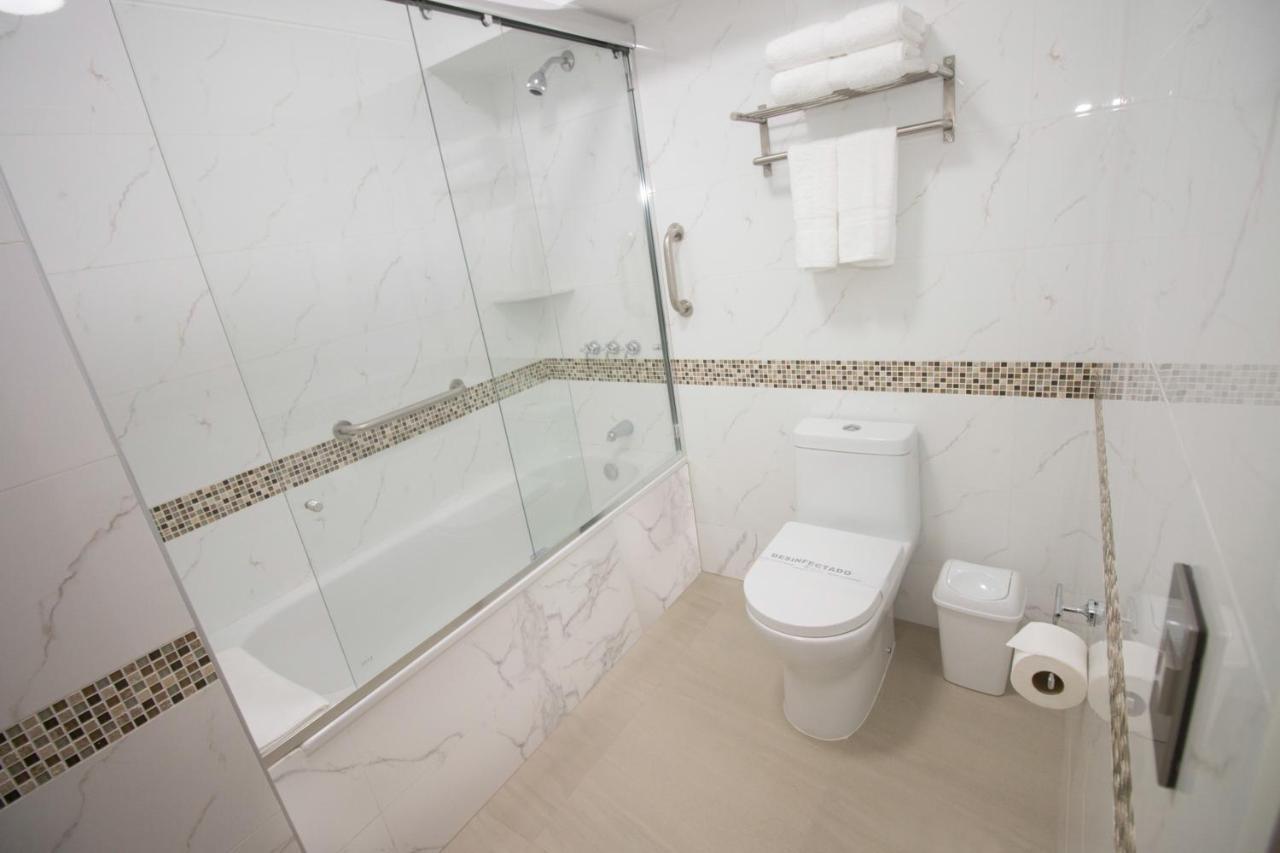 Hotel Britania Crystal Collection Lima